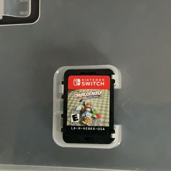 Overcooked! Special Edition (Nintendo Switch, 2017) - Picture 4 of 6